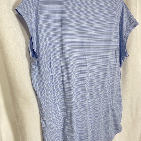 Athleta Cloudlight Breezy Stratus Stripe Tee Size Large A3 - Picture 4 of 6